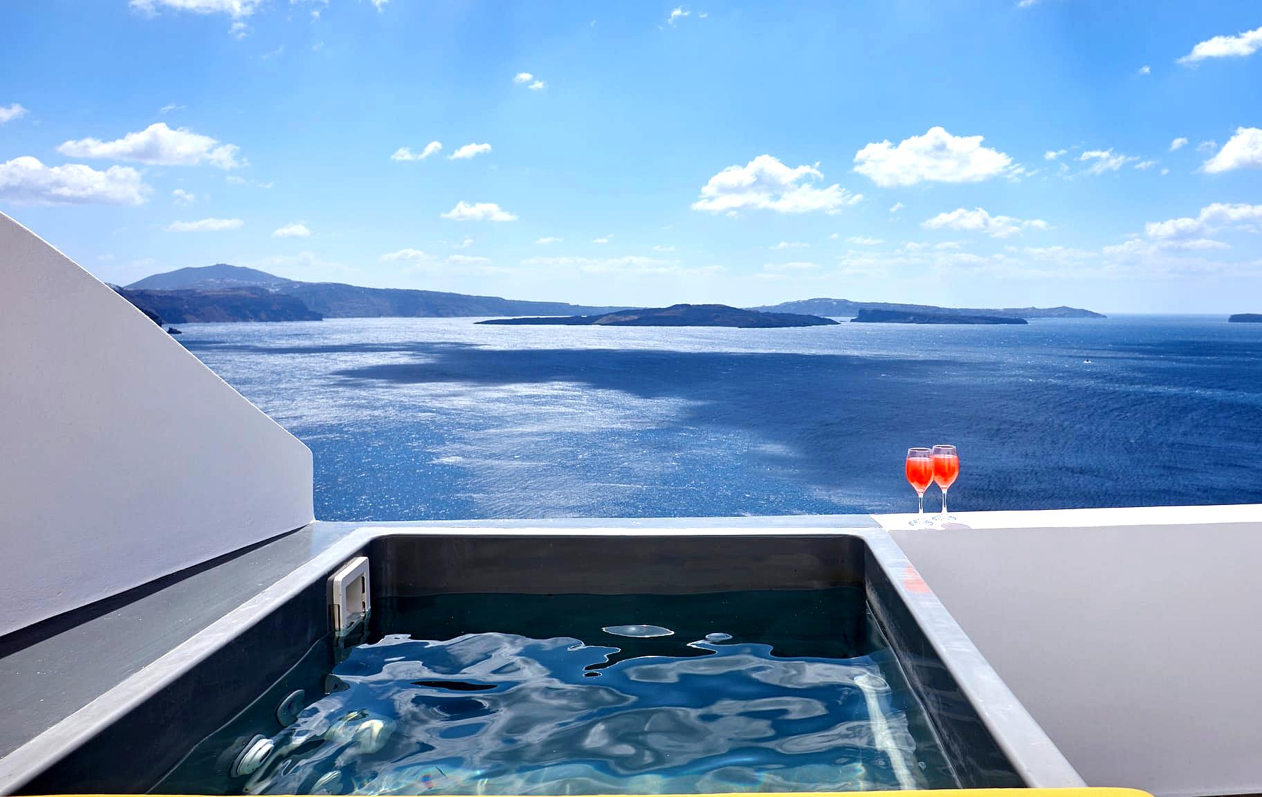 Allure Breeze Suites